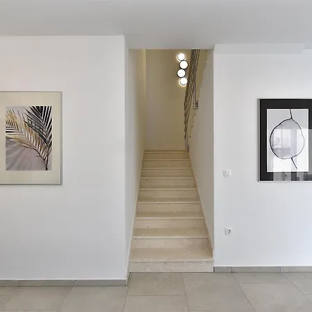 Villa Jlo 2 Mit 4 E-bikes