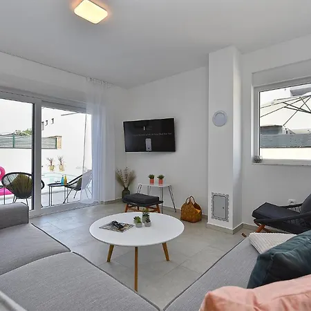 Вилла Jlo 2 Mit 4 E-bikes