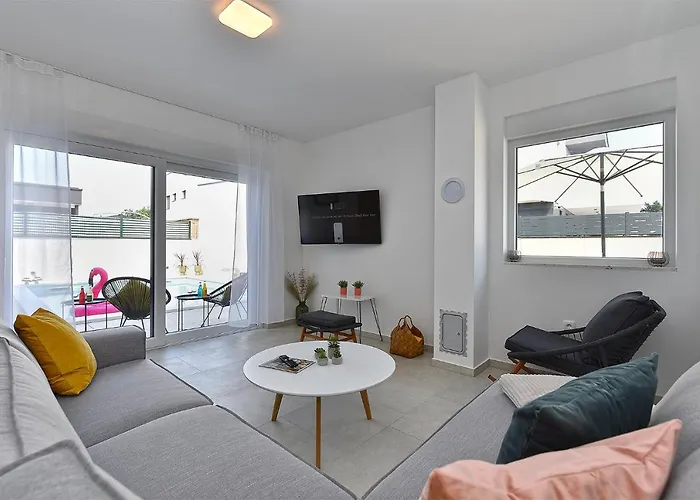 빌라 Jlo 2 Mit 4 E-bikes